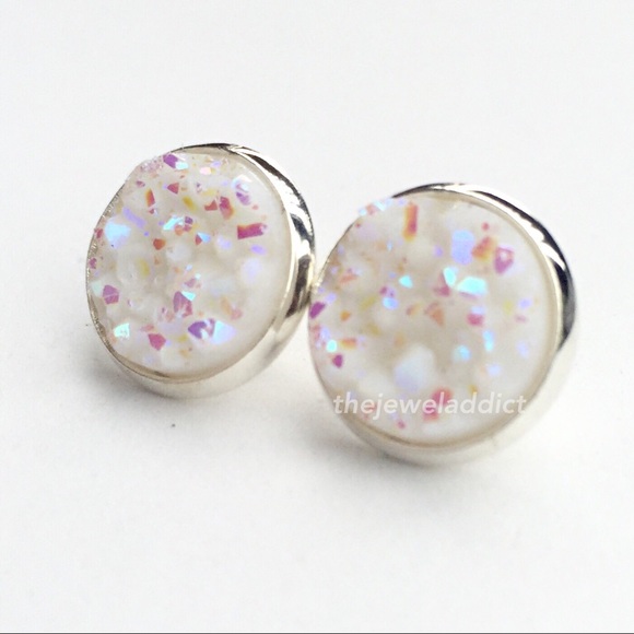 3 for 15🎀 Opal white chunky Druzy style earrings - Picture 2 of 5